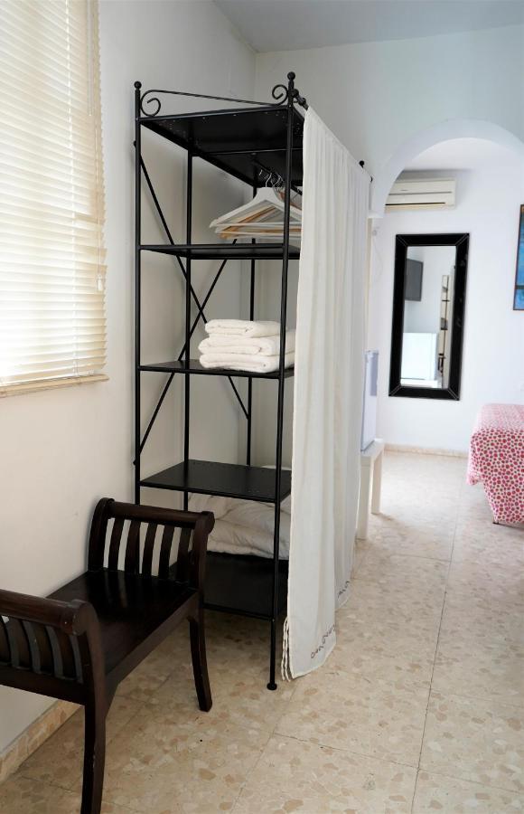 Hostal Trafalgar Barbate Exterior foto